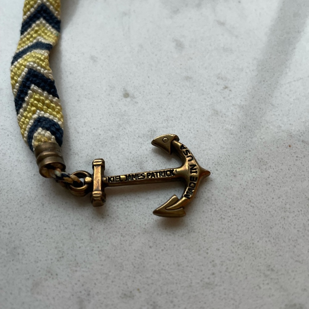 KJP bracelet. Yellow and blue.